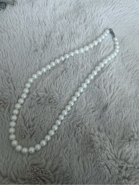 Classic White Pearl Strand Necklace - Elegant Women's Jewelry